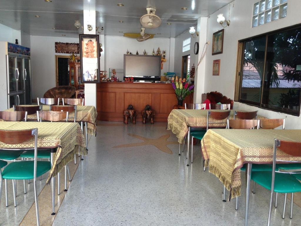 Baifern Mansion Hostel Krabi Exterior photo