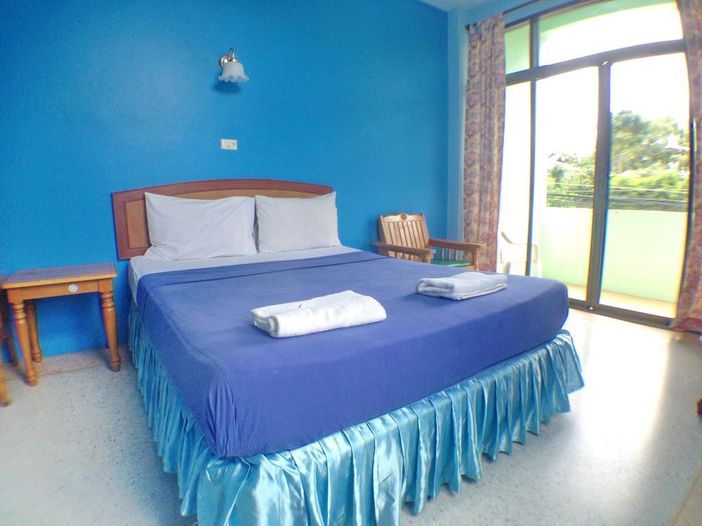 Baifern Mansion Hostel Krabi Exterior photo